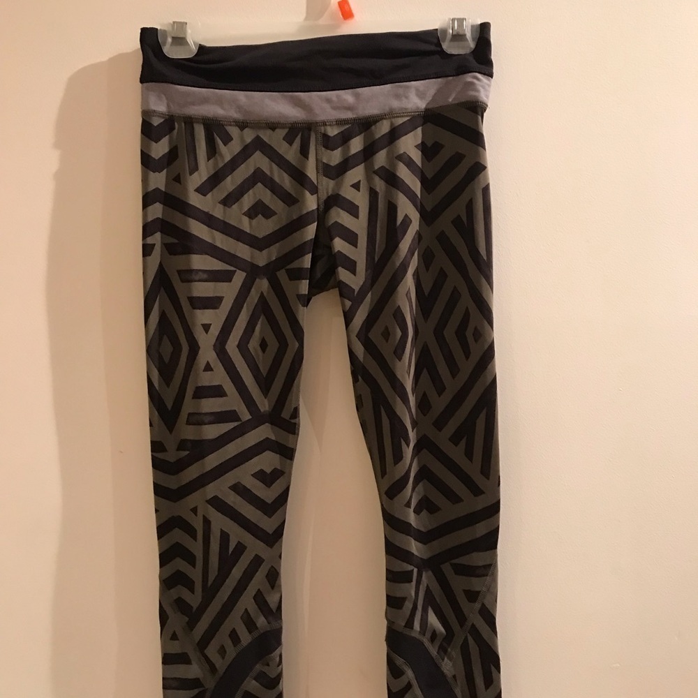 Lululemon Wunder Under Pant On Luxtreme Chevron Shuffle Fatigue​​